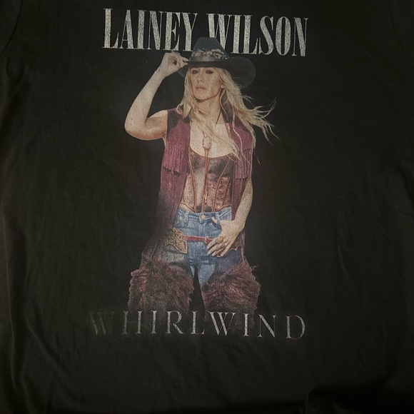 Lainey Wilson Whirlwind T-shirt - Picture 2 of 3